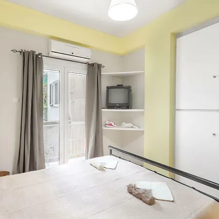 2 Apartment *